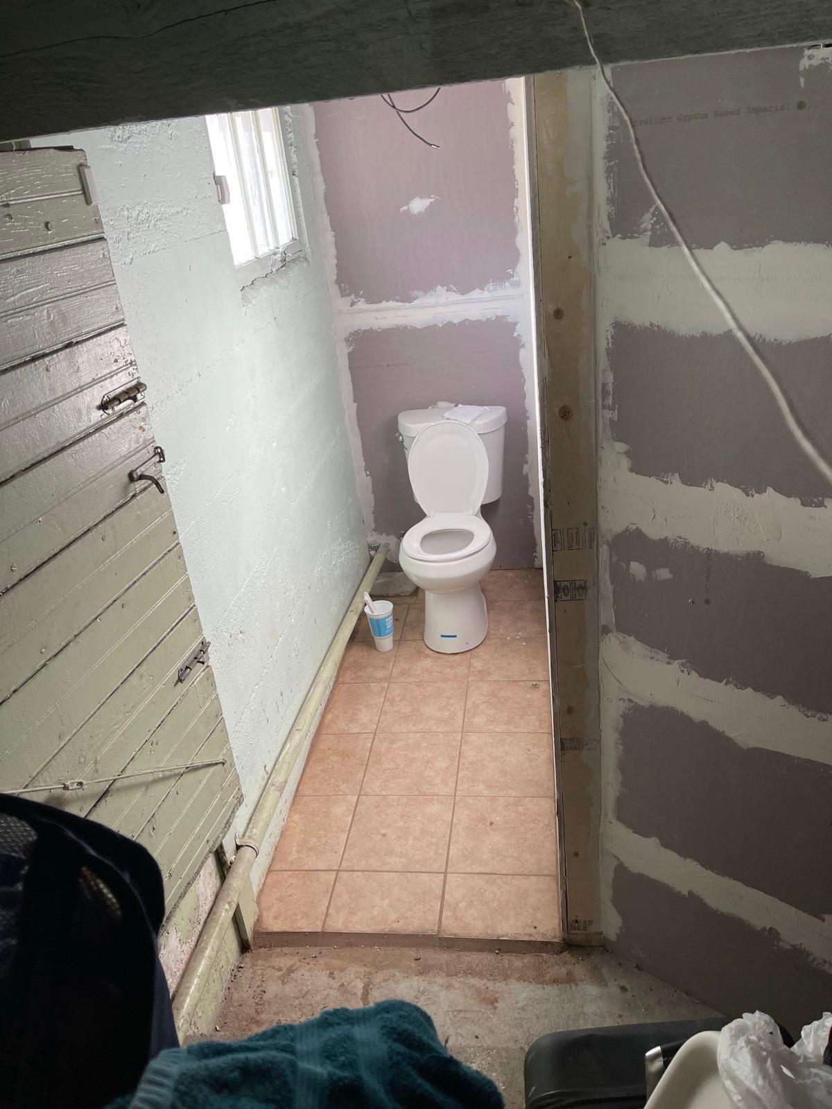 Guest Bathroom Update